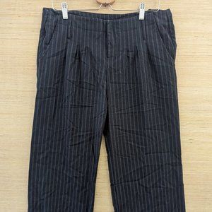 BCBGirls Womens Dress Pants 28.5 In Black Gray Striped Size 10 Polyester Viscose